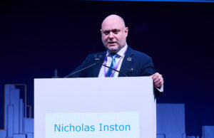 Leading vascular access surgeons call for solutions to fibrin sheath formation on central venous catheters at CX 2026